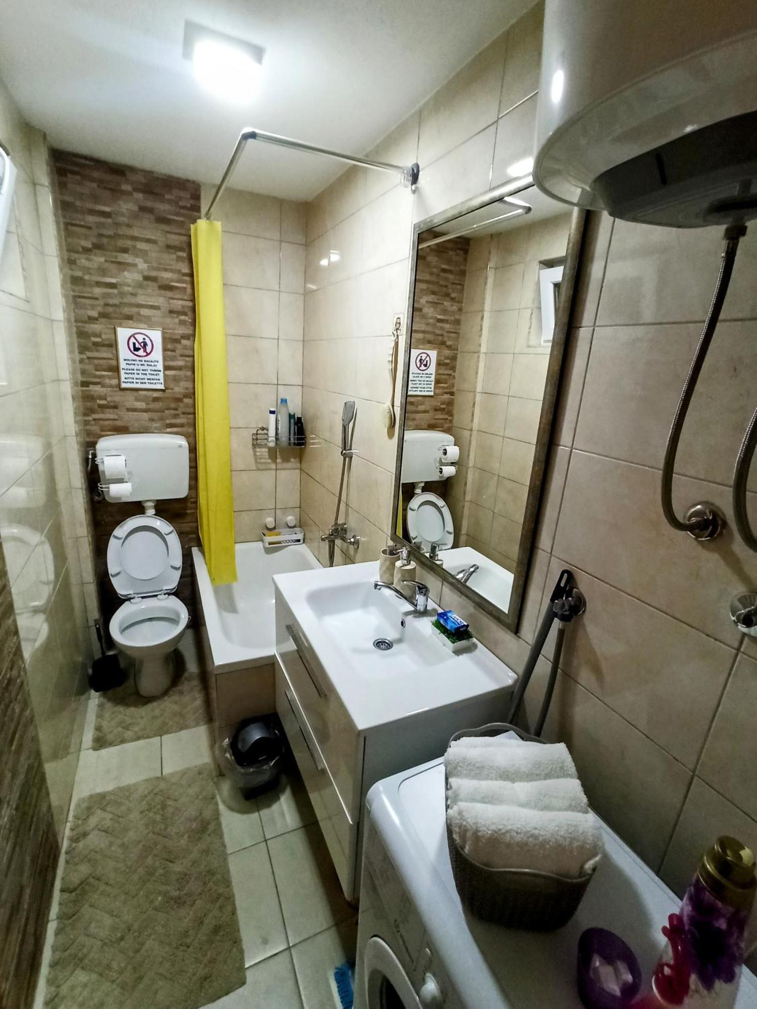 Bayt Apartment - Free Parking ซาราเยโว ภายนอก รูปภาพ